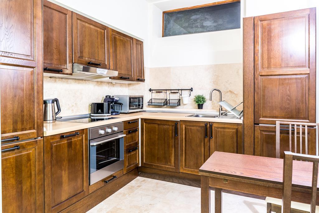 Vila Wendy Sinaia Szoba fotó